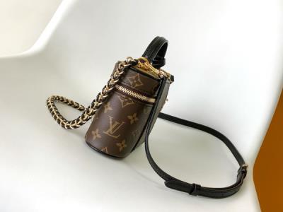 wholesale quality louis vuitton m47125 vanity chain pouch